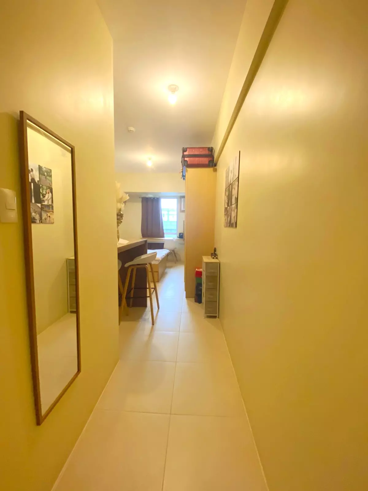 For Sale/Assume Beautiful Fully Furnished Studio Unit (Muji Style Interior) - photo 4