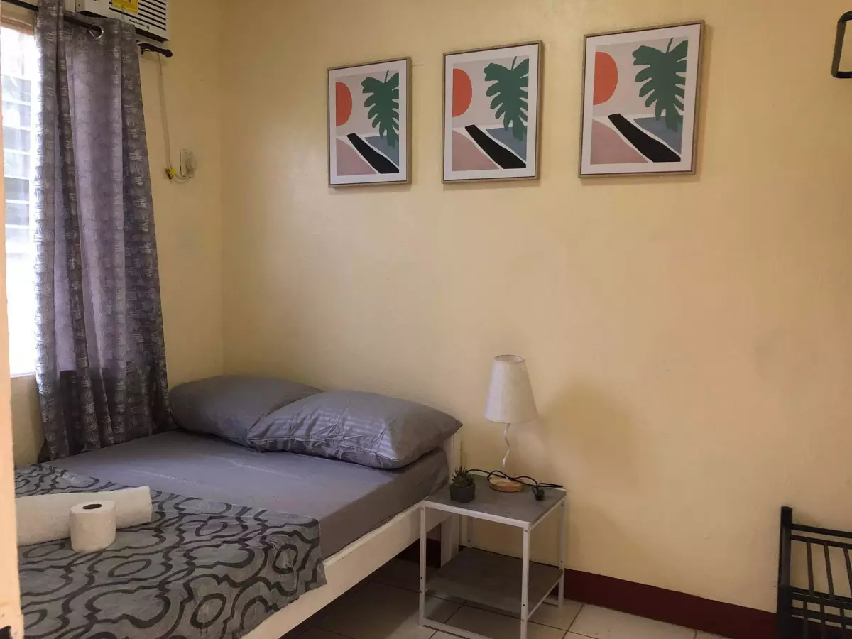 Rush APARTMENT FOR SALE — Apartment in Negros Oriental, Philippines — Photo 3