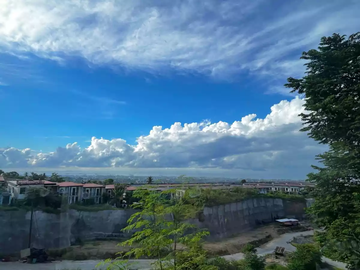 Casa Mira Linao 3 Bedrooms for Assume — Townhouse in Talisay, Cebu, Philippines — Photo 3