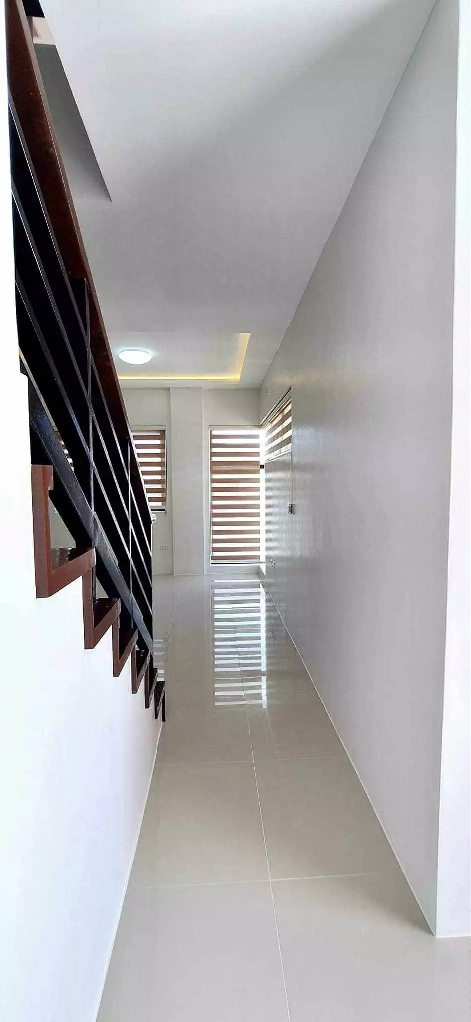 TWO-STOREY HOUSE FOR RENT - photo 6