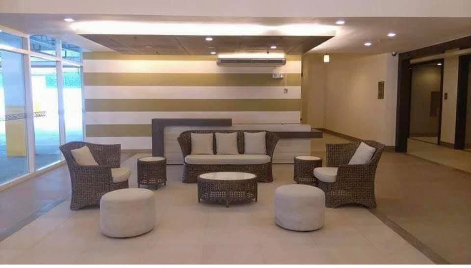 2 Bedroom Ready For Occupancy- Treetop Villas Mandaluyong - photo 7