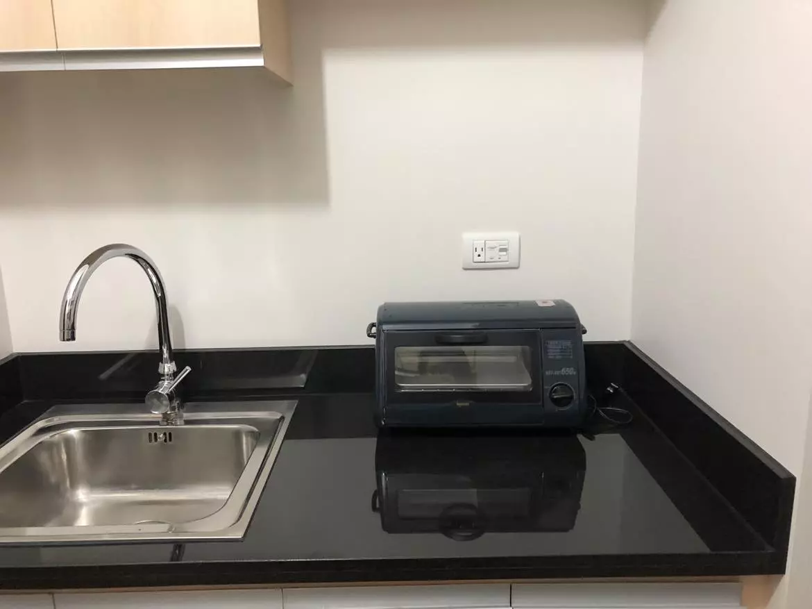 Fully Furnished Studio Unit For Rent! - photo 5