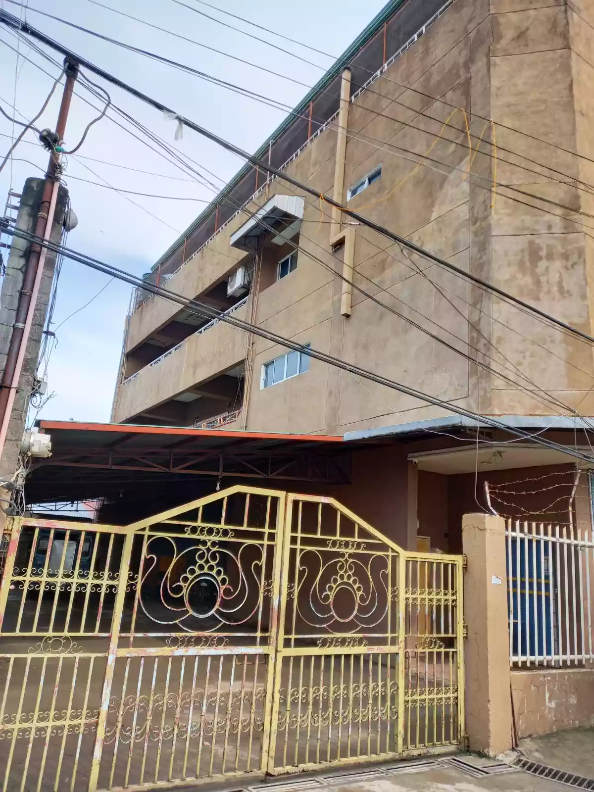 100M Commercial Building/Warehouse — Building in Lapu-Lapu City, Cebu, Philippines — Photo 2