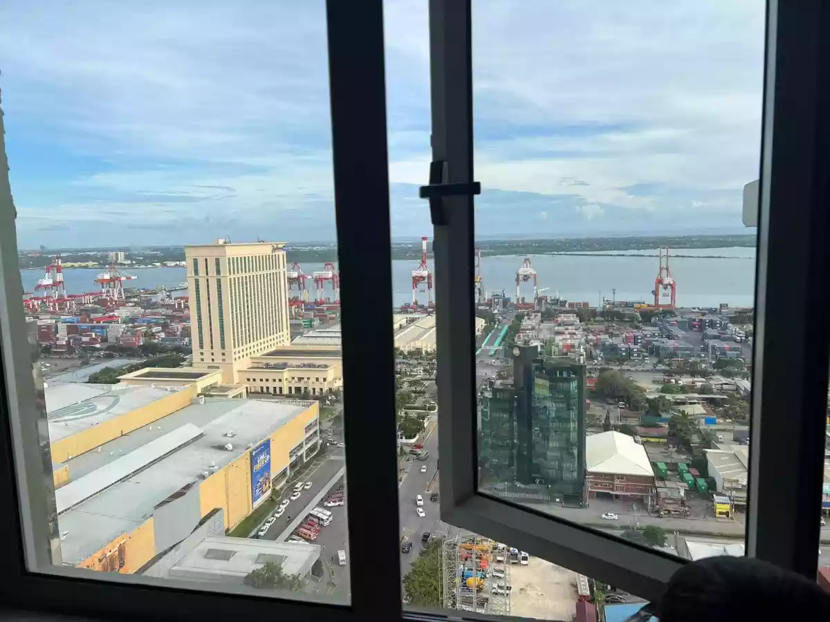 SEAVIEW STUDIO INFRONT of SM CITY CEBU — Studio in Juan Luna Avenue Extension, Cebu City, Central Visayas — Photo 3