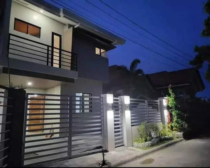 House and Lot for Sale - photo 3