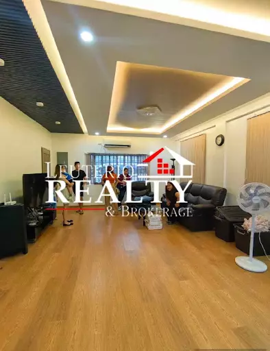 House and Lot for Sale in Naga, Camarines Sur — House and Lot in formerly, Zone 1 Ilang-Ilang St, Naga — Photo 3
