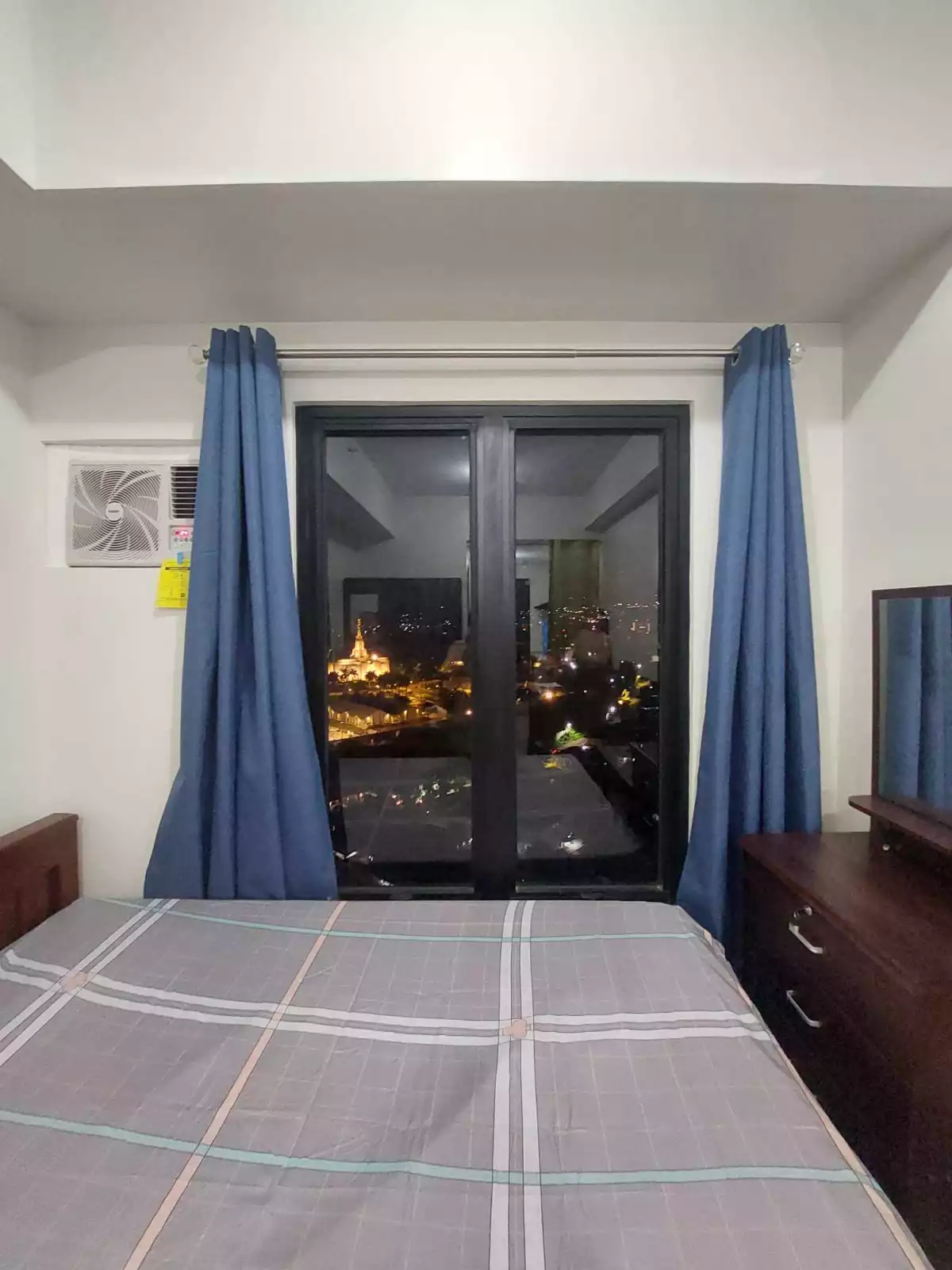 Open photo 11 of 11 — FOR RENT: Pet-Friendly Studio Unit at Lahug, Cebu City (Furnished)