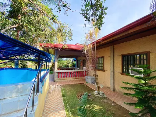 HOUSE AND LOT IN ARGAO — House and Lot in Cebu, Philippines — Photo 2