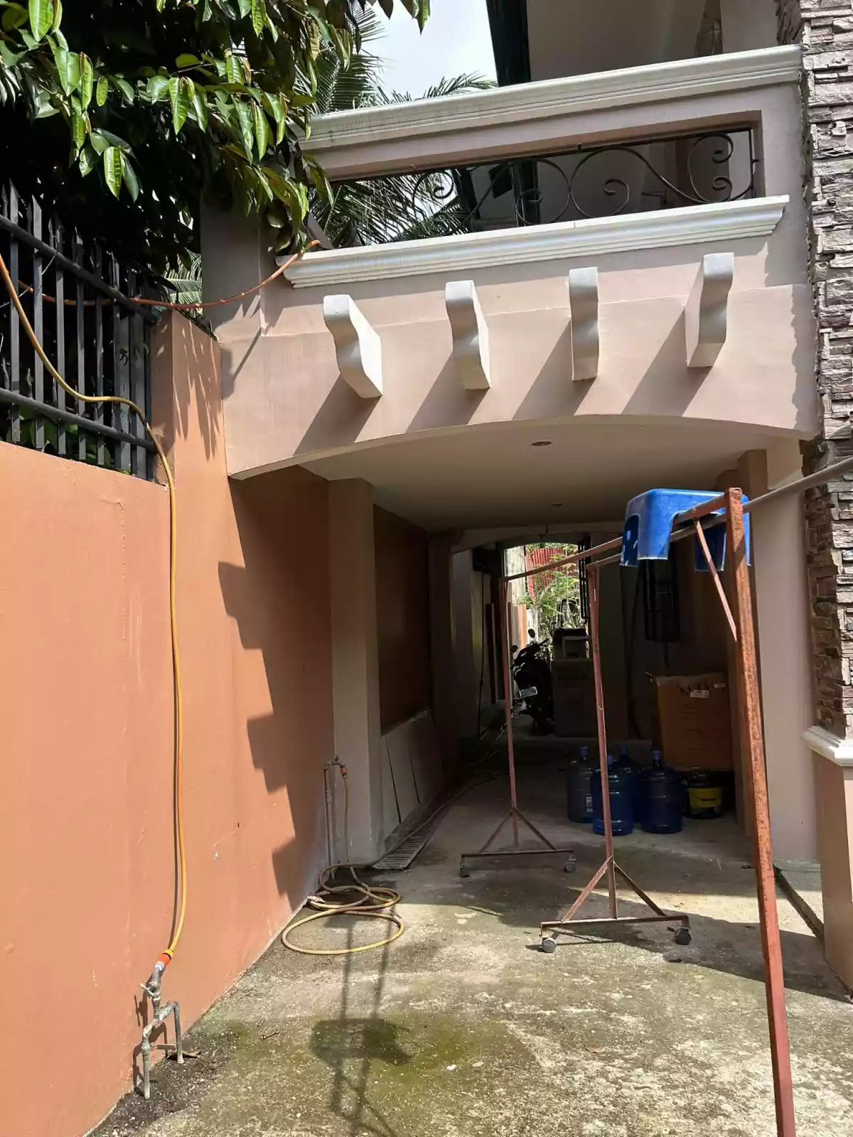 Open photo 11 of 21 — Single Detached House and Lot for Sale in Happy Valley, Banawa, Cebu