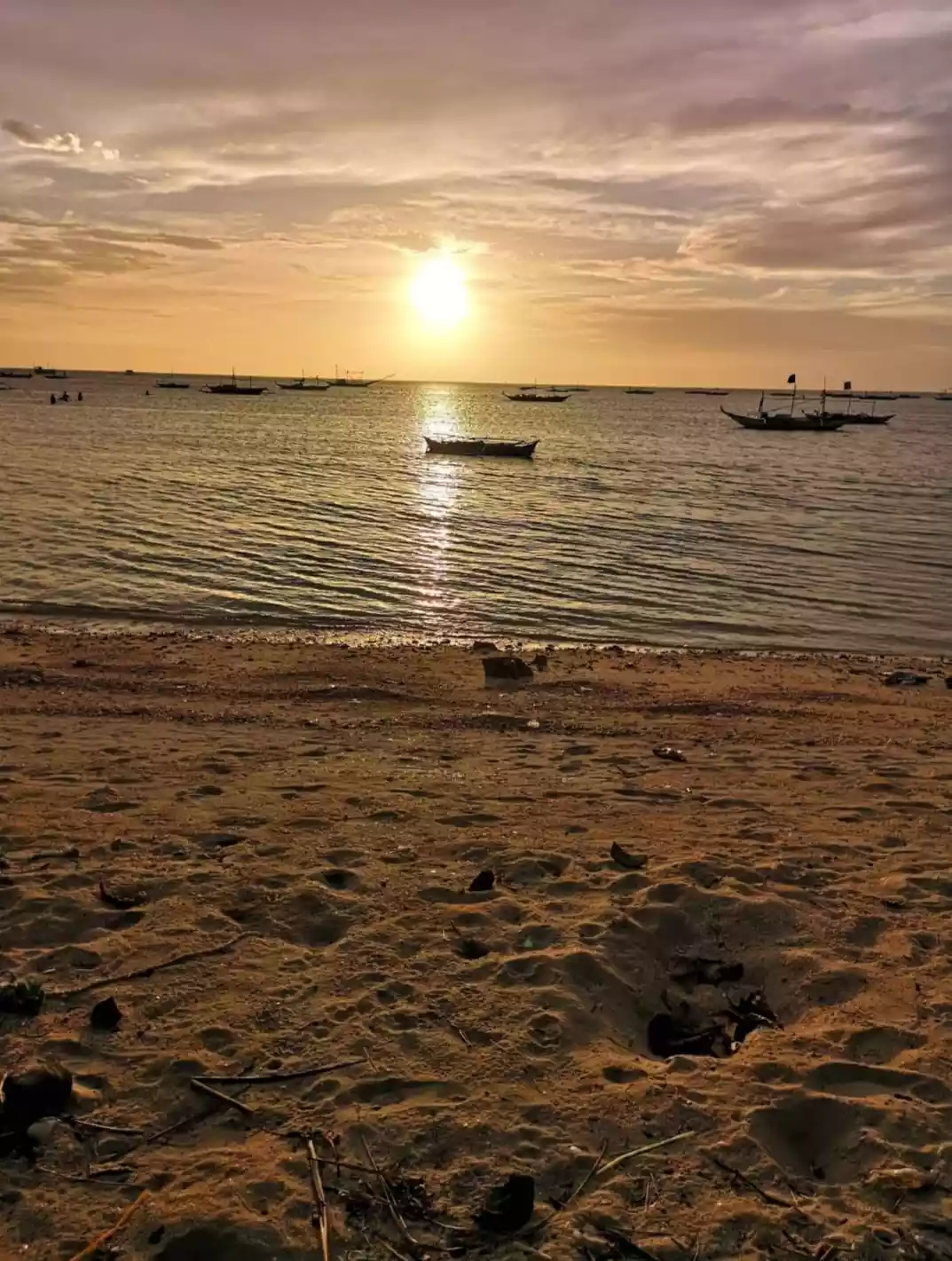 Titled White Sand Beach Lot in Bantayan Island — Beach Lot in Philippines — Photo 4