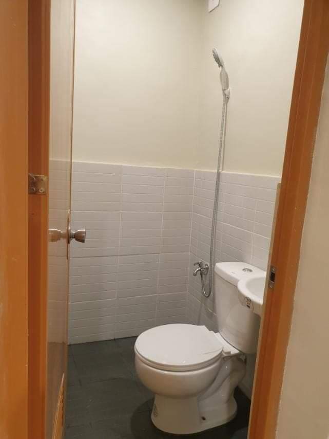  FULLY FURNISHED HOUSE AND LOT @ GRAN EUROPA - photo 4