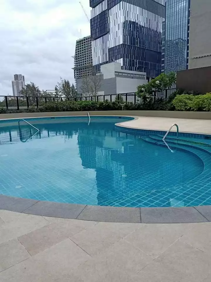 1BR UNIT CONDO at The Alcoves for rent — 1 Bedroom in Archbishop Reyes Avenue, Cebu City, Cebu — Photo 3