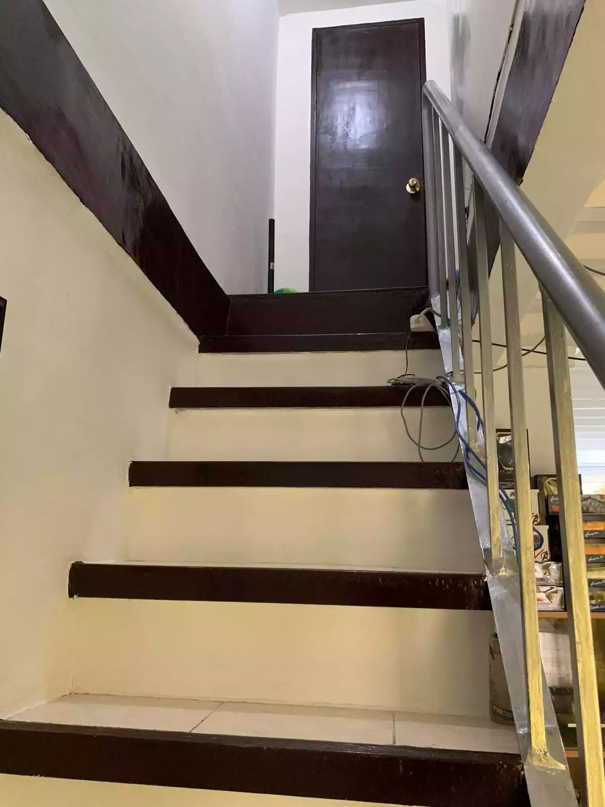 For assume house inside subdivision in mactan  - photo 2