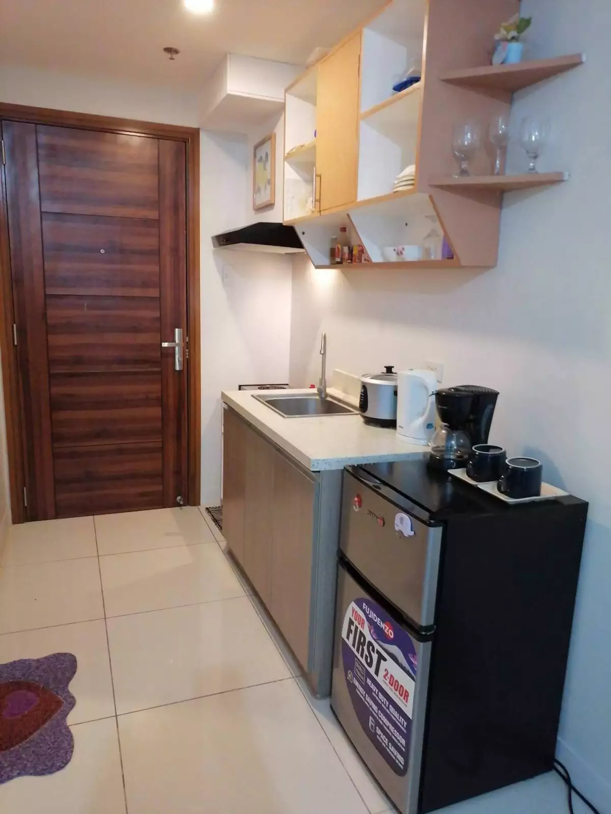 FOR SALE FULLY-FURNISHED STUDIO UNIT IN HORIZONS 101 — Studio in Cogon Ramos, Cebu City, Cebu — Photo 7