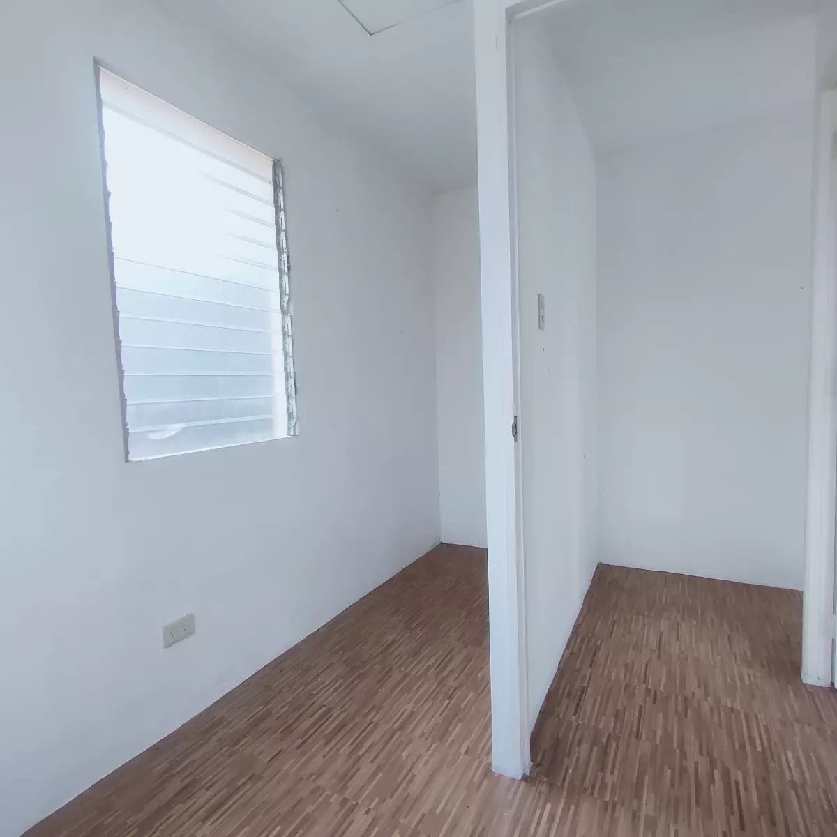 Bacoor Cavite House and Lot - Corner Lot - photo 5