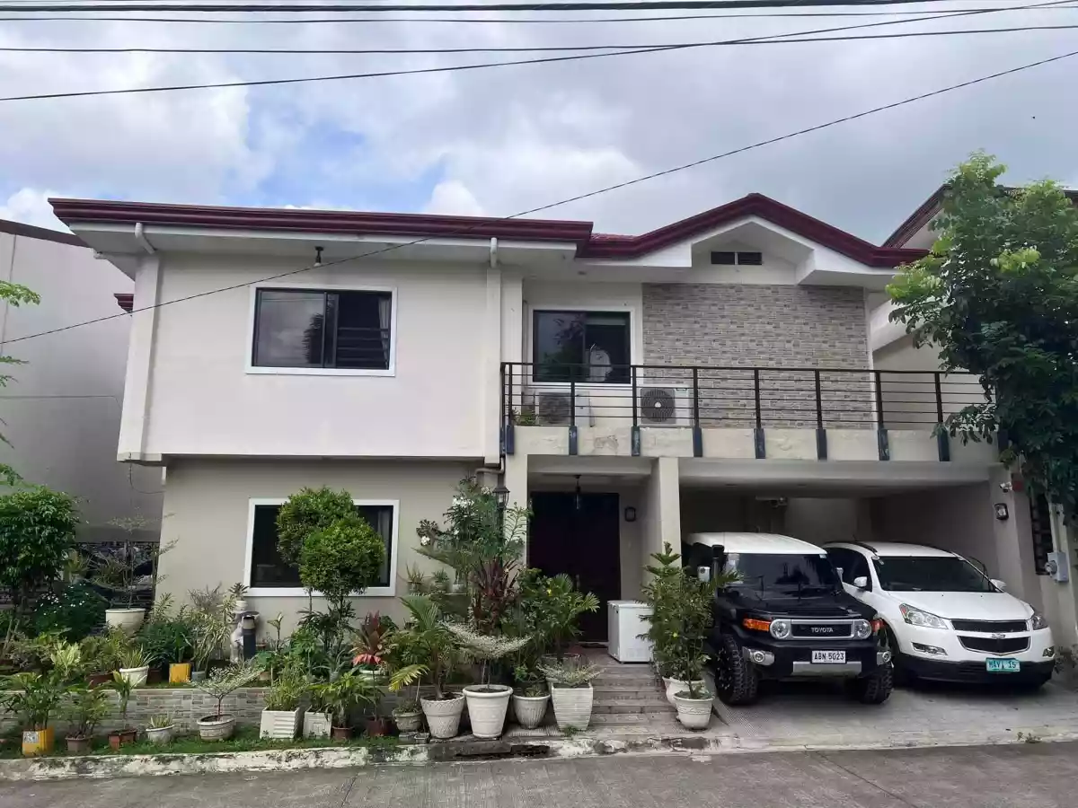 2 Storey House and Lot in Mahogany Grove - photo 2