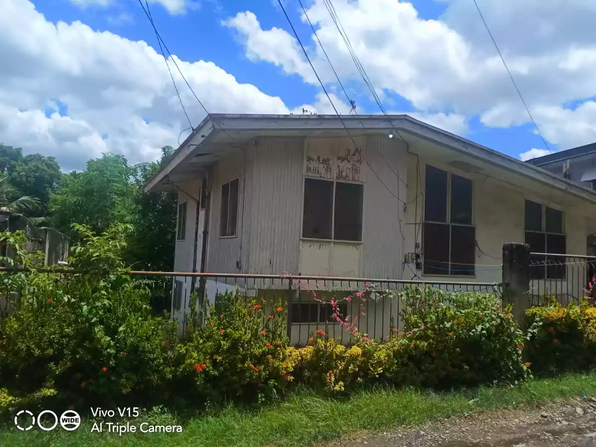 OLD BUNGALOW HOUSE & LOT FOR SALE IN GUADALUPE, CEBU CITY - photo 3