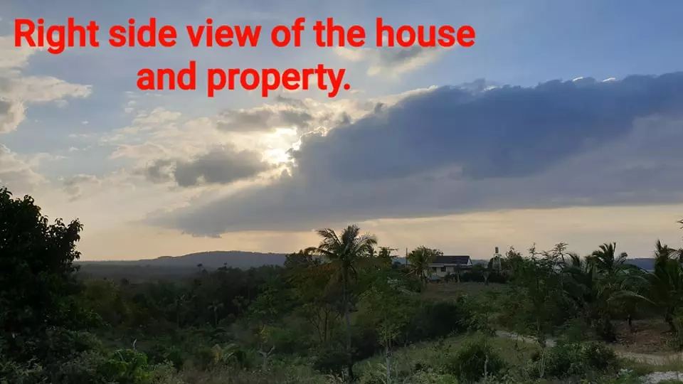 Badian Overlooking Lot with Structures - photo 5