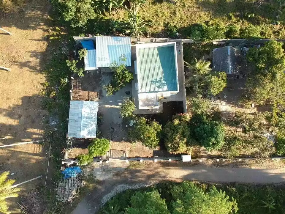 House and lot Property in Jawa Valencia - photo 3