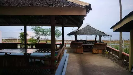 Beach House and Lot For Sale in Compostela Cebu — House and Lot in Compostela, Cebu, Philippines — Photo 2