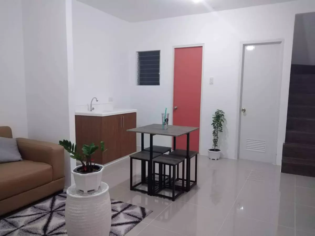 TOWNHOUSE FOR RENT IN RICHWOOD COMPOSTELA  - photo 3