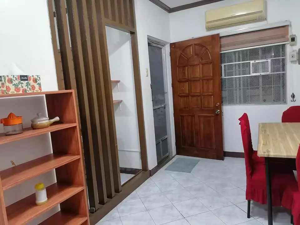 BF Townhomes - Bungalow house and lot for sale with FREE appliances & furnishings - photo 5