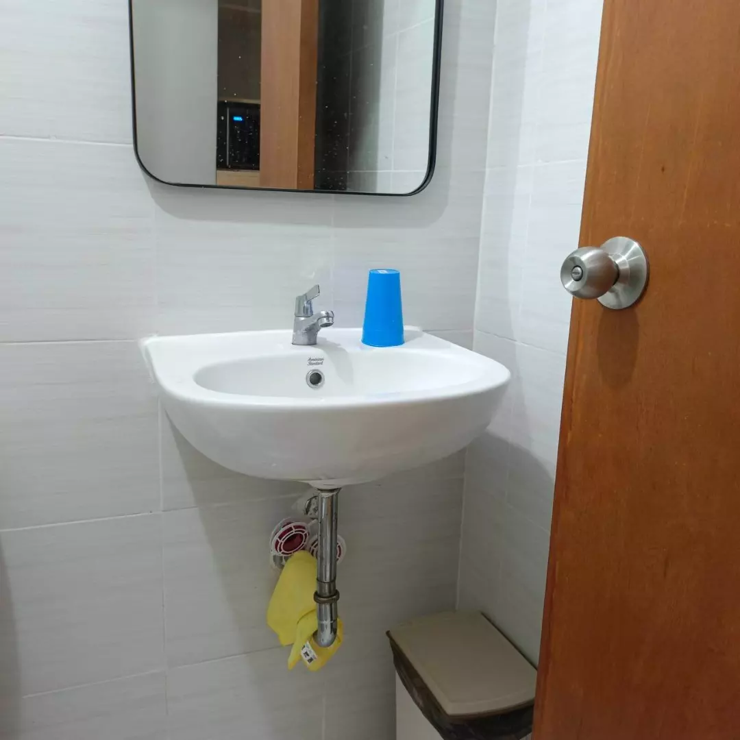 For Rent Condo — 1 Bedroom in Salinas Drive Extension, Cebu City, Philippines — Photo 4