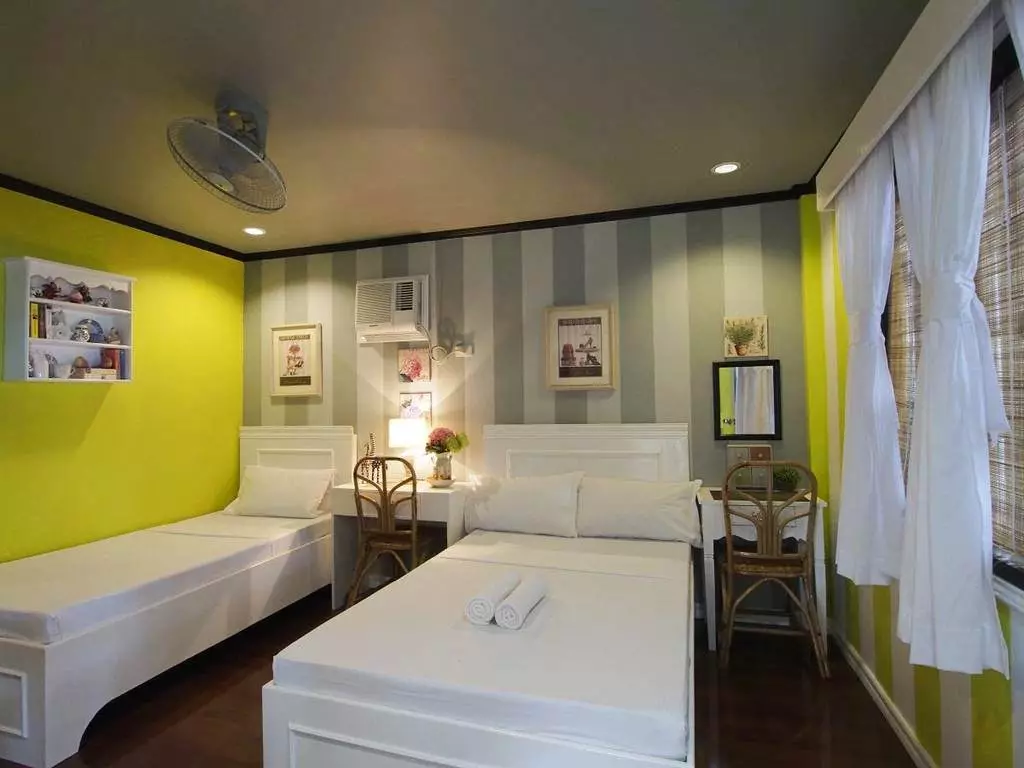 Open photo 12 of 15 — 16-ROOM VILLAS WITH BEACHFRONT FOR SALE IN THE HEART OF ELNIDO, PALAWAN