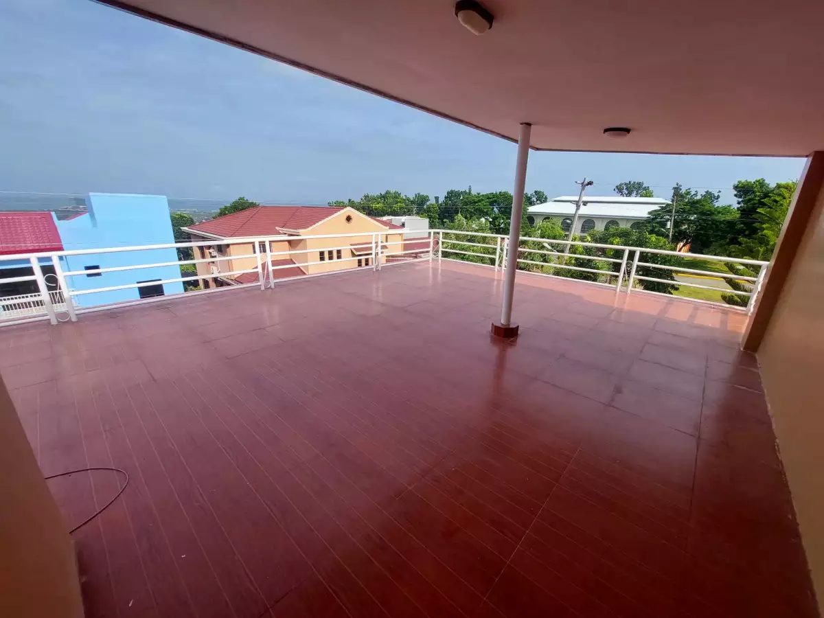 Open photo 20 of 21 — Vista Grande For Rent