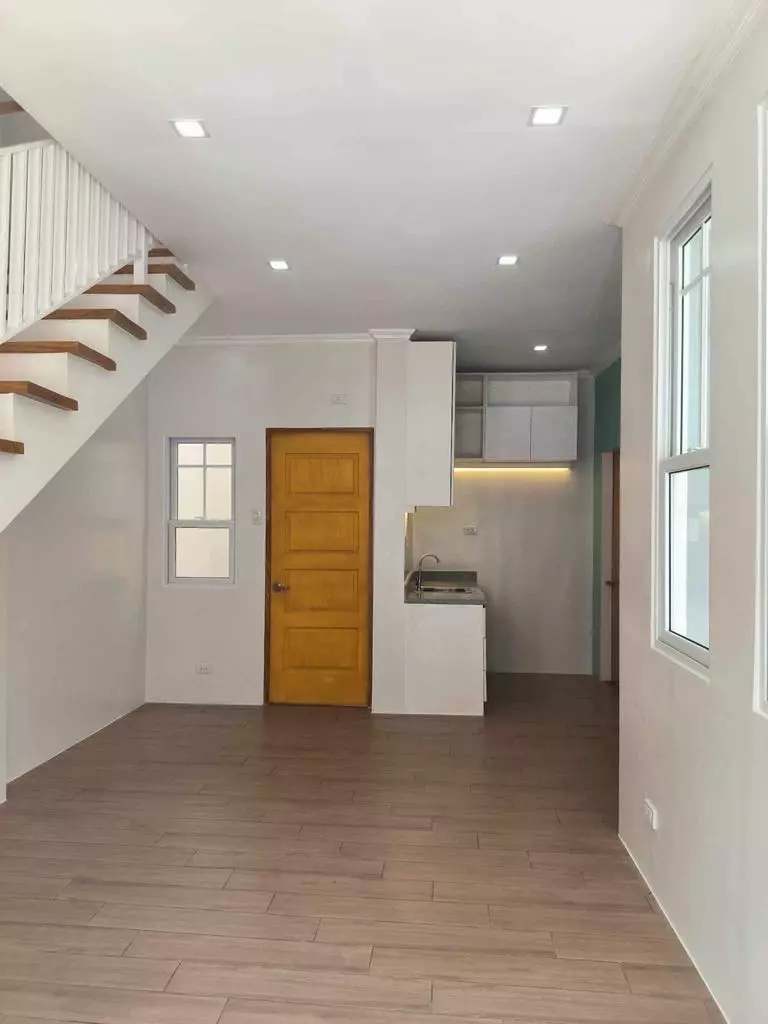 FOR ASSUME HOUSE AND LOT IN ESTELLE WOODS RESIDENCES - photo 5