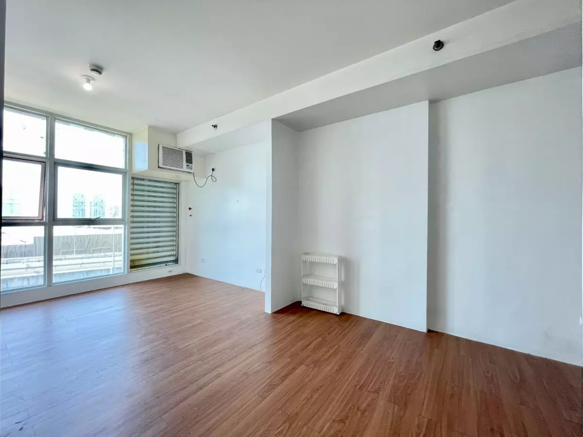 1BR UNIT FOR SALE at The Linear, Makati — Studio in Makati, NCR, Philippines — Photo 5
