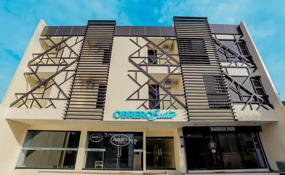 OBRERO SUITES