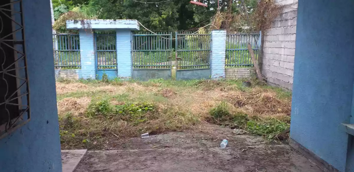 For Sale: 400 Sqm. Residential Lot with Stale House in Royeca Subdivision, GSC — House and Lot in General Santos City, South Cotabato, Philippines — Photo 7