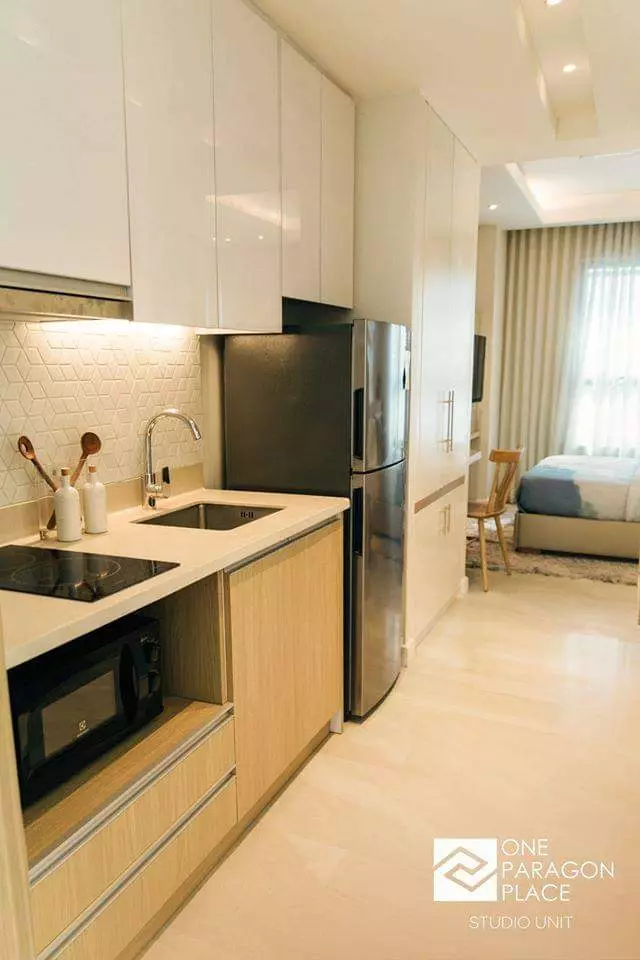 One Paragon Place Studio Unit - photo 3
