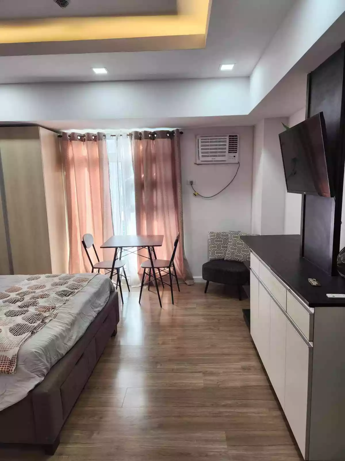 For Rent Condo - Solinea Tower, Ayala - photo 5