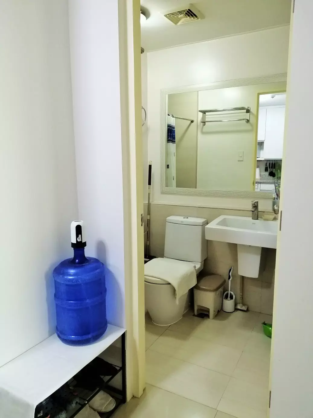Open photo 47 of 75 — Fully Furnished Special size Studio facing swimming pool @ Calyx IT Park, Lahug