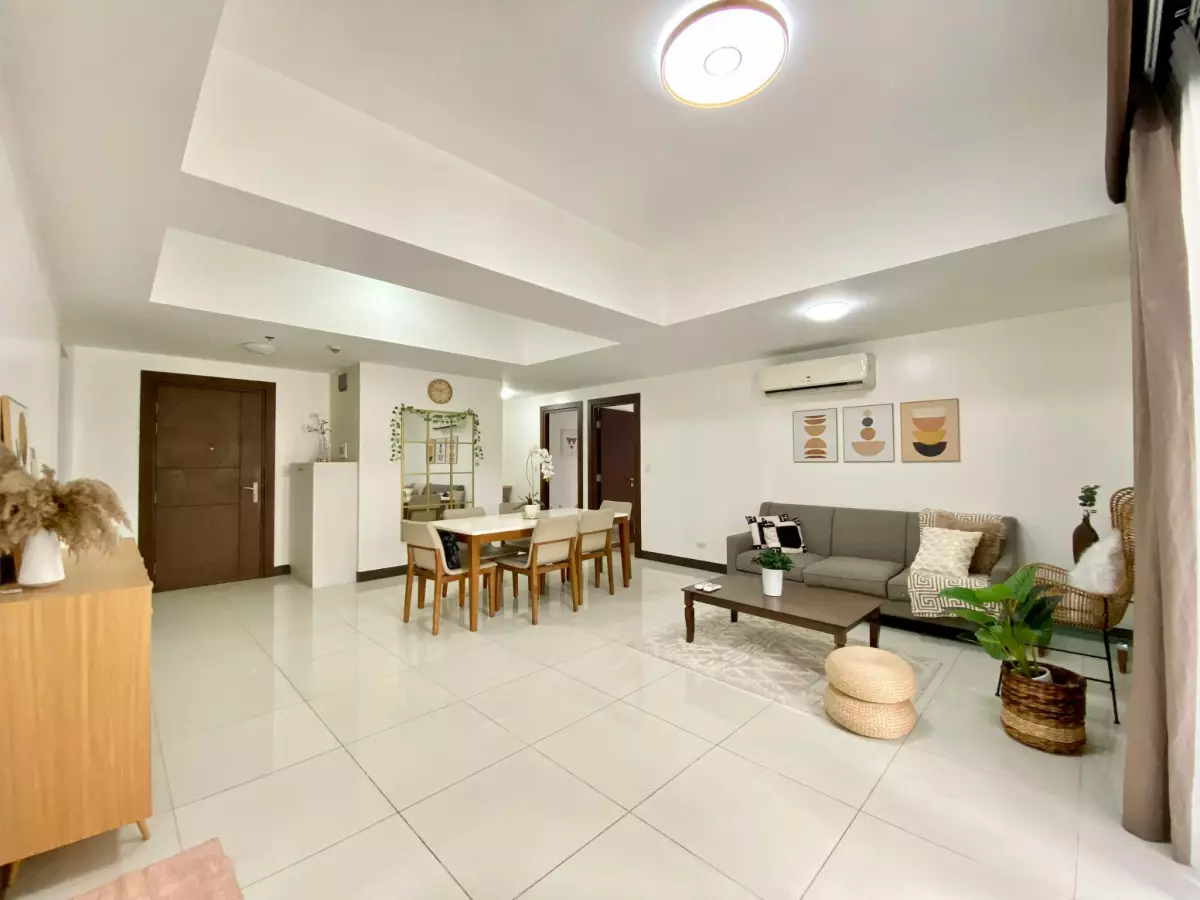 3BR MODERN BOHO DESIGN CONDO UNIT w/ PARKING FOR SALE at Three Central, Makati - photo 5