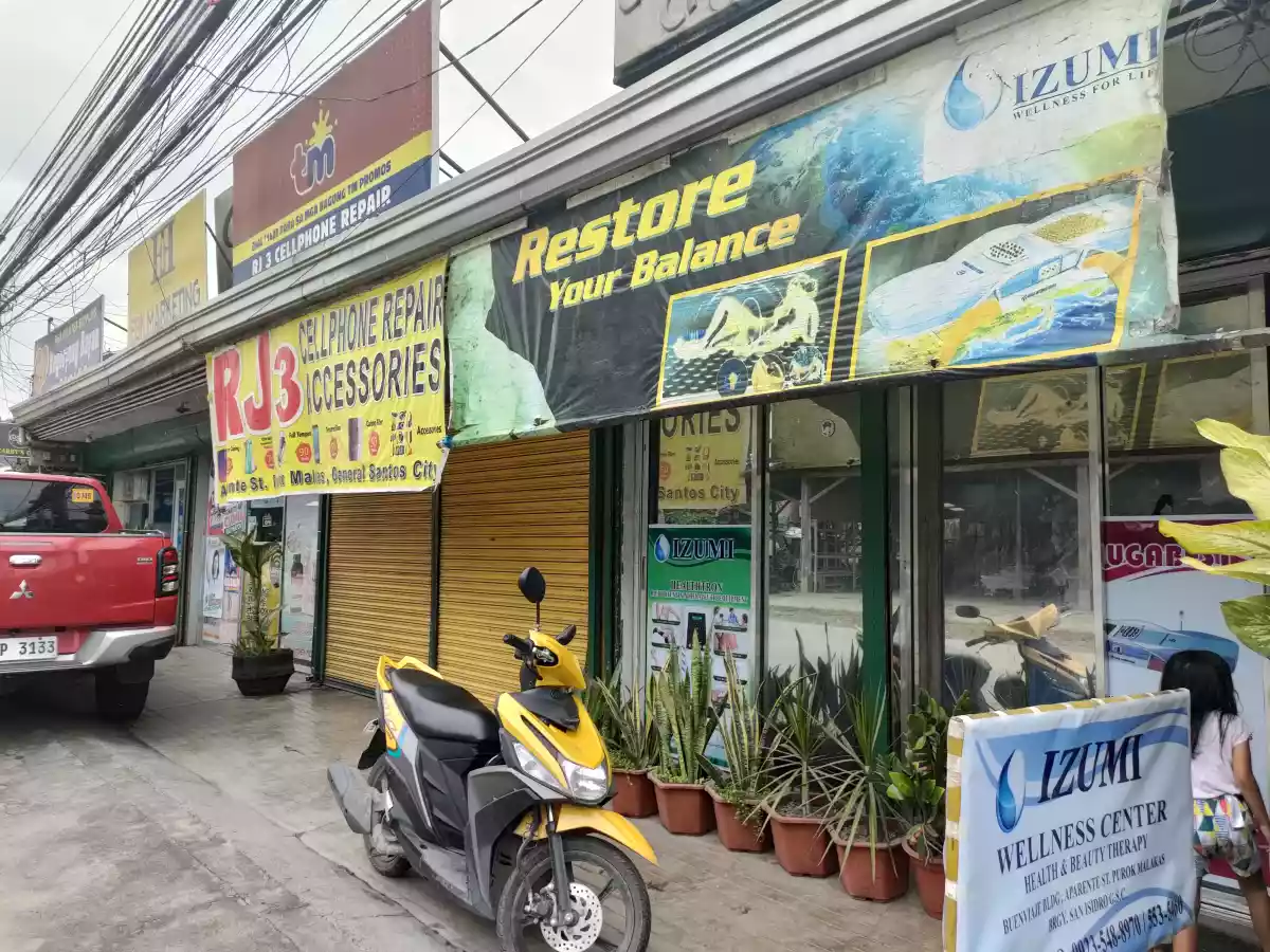 Commercial Building — Building in Aparente Street, General Santos City, South Cotabato — Photo 4