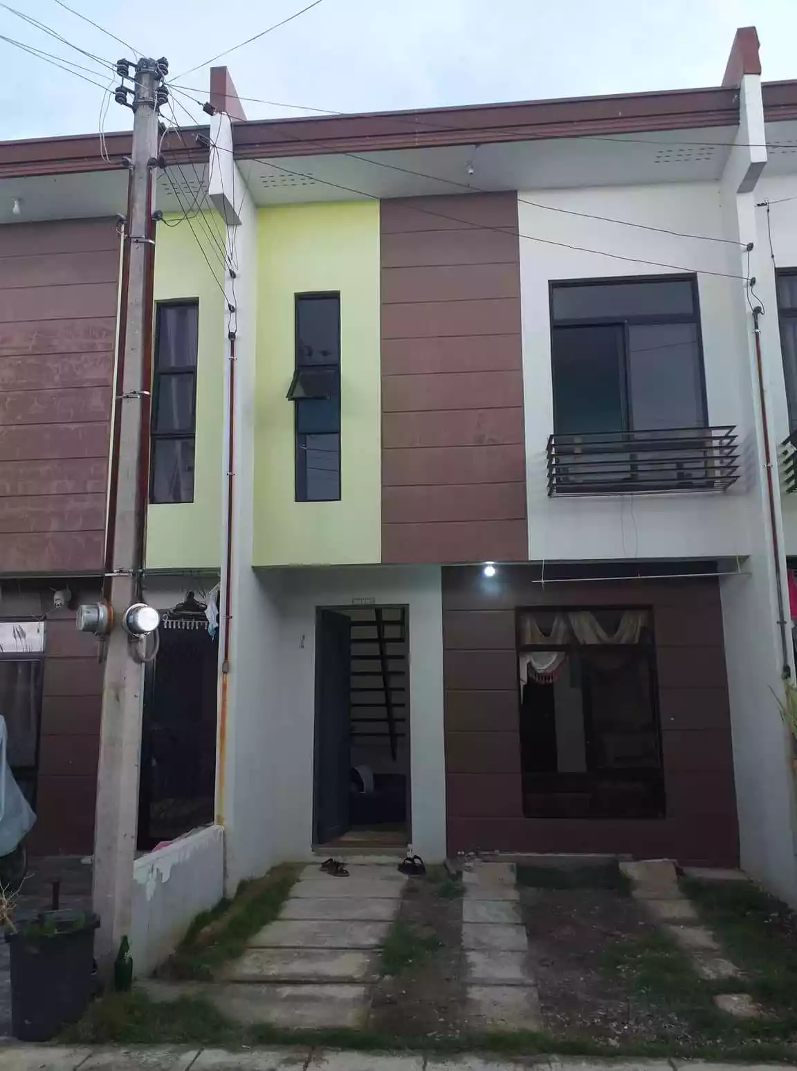 Open photo 12 of 12 — Townhouse For Rent 