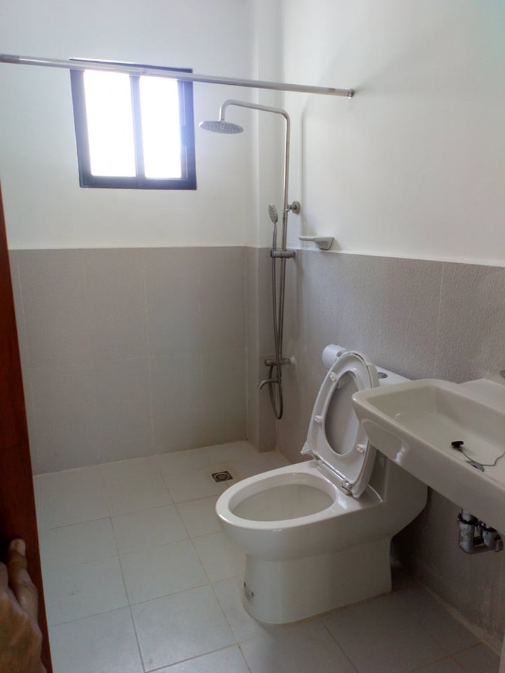 House and Lot - photo 5