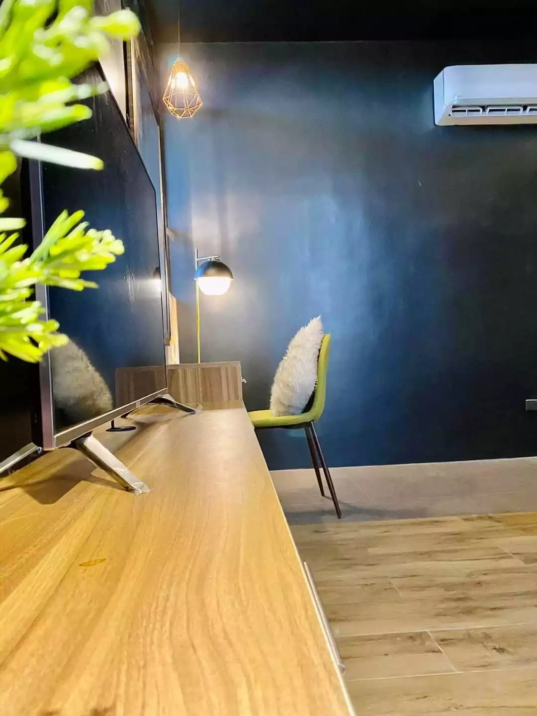 Fully FURNISHED CONTEMPORARY HOUSE DESIGN FOR SALE