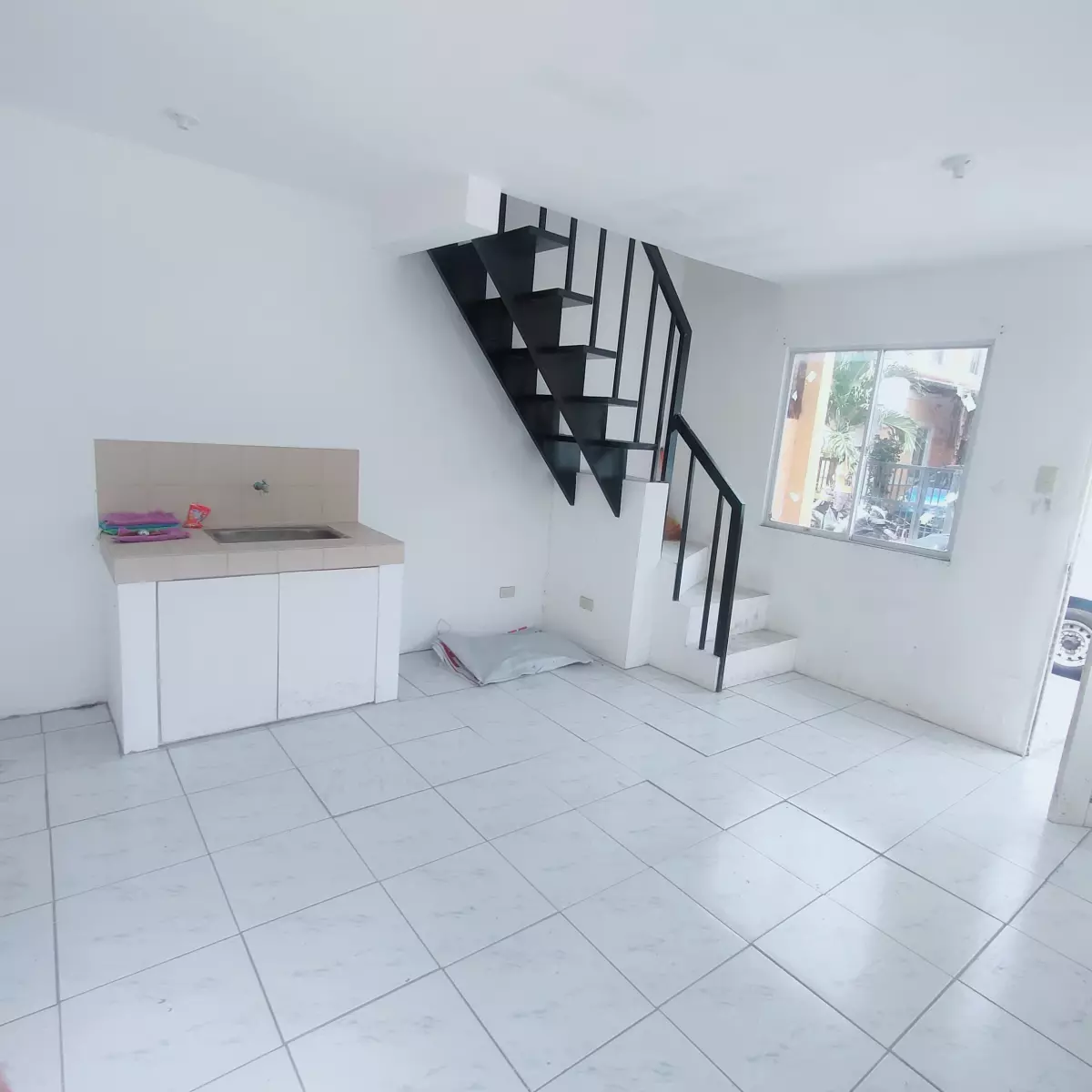 Bacoor Cavite House and Lot - Corner Lot - photo 6