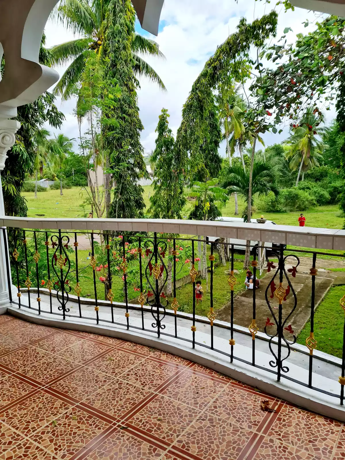 Open photo 27 of 37 — Retirement House