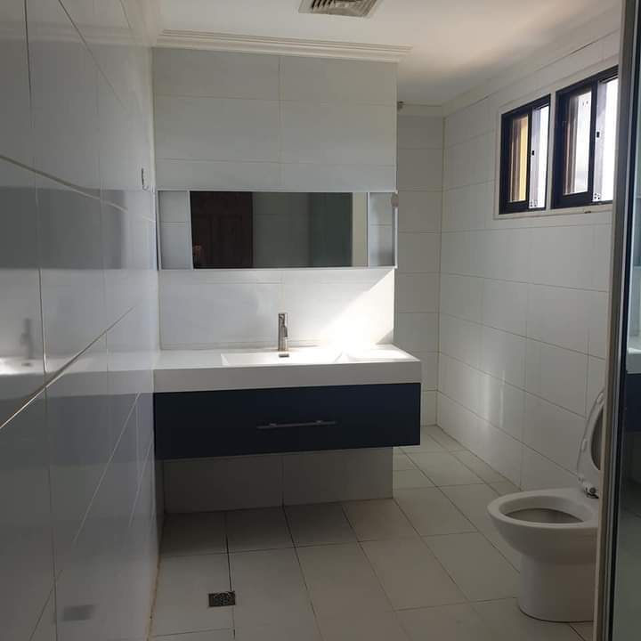 HOUSE FOR RENT INSIDE VISTAMAR LAPU-LAPU  - photo 2