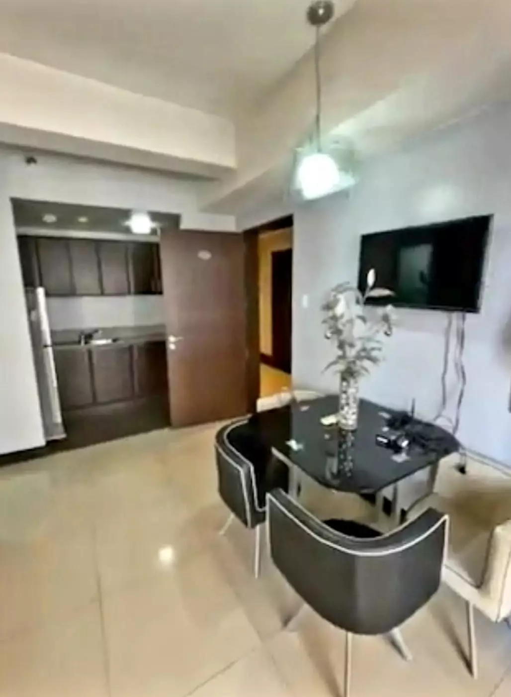For Sale Fully Furnished Studio Unit with Balcony Across Araneta — Studio in General Malvar Ave, Cubao, Quezon City — Photo 7