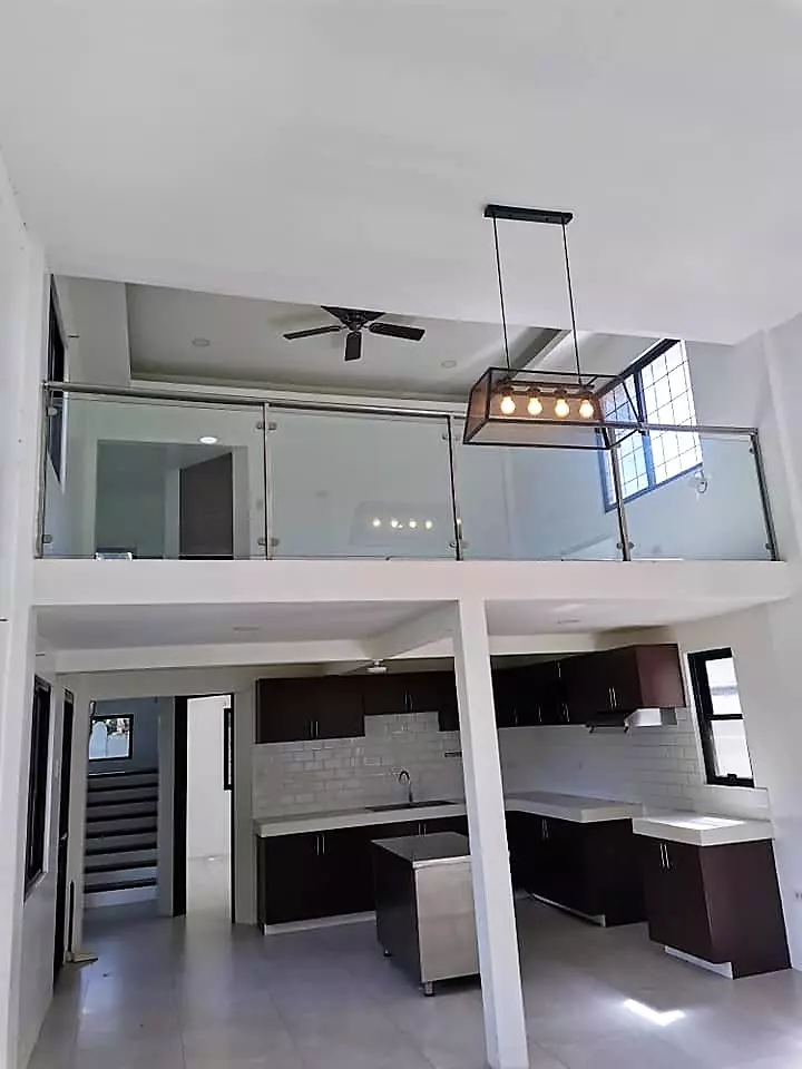 1,500 sq.m Lot with two big Houses for rent in Bankal lapu-lapu city — House and Lot in Lapu-Lapu City, Cebu, Philippines — Photo 5