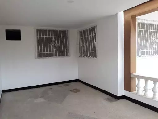 3 bedroom House with garage and balcony — House and Lot in Sibulan, Negros Oriental, Philippines — Photo 3
