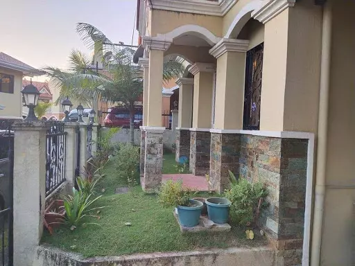 Open photo 20 of 22 — Rush sale