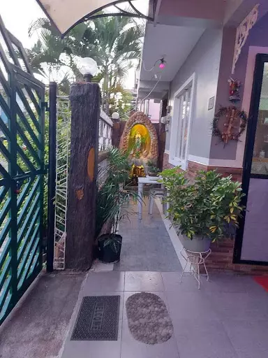NA — House and Lot in Cebu, Philippines — Photo 5