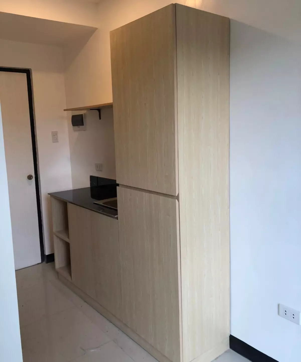 4 STOREY BUILDING WITH 28 STUDIO UNITS - photo 3